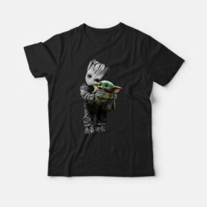 Baby Groot Hug Baby Yoda T-shirt