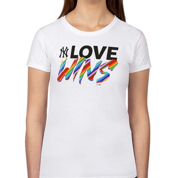 New York Yankees Fanatics Branded Love Wins T-shirt