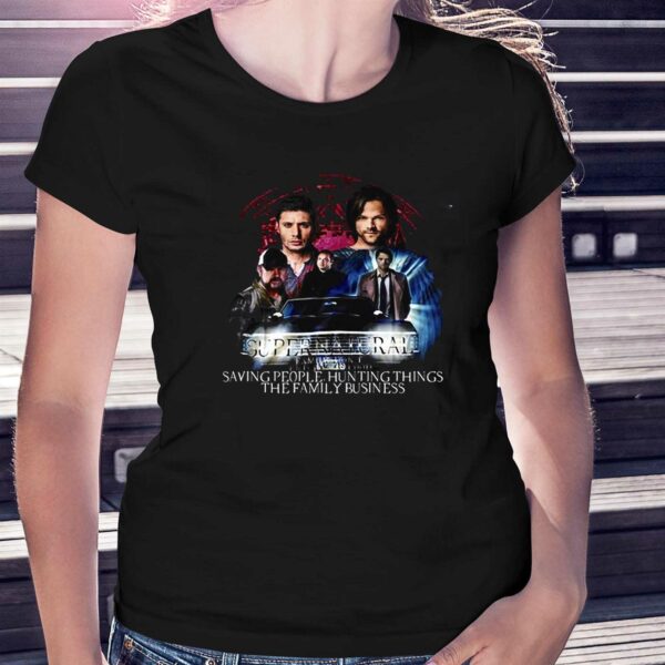 Supernatural Saying People Hunting Things The Family Business T-shirt