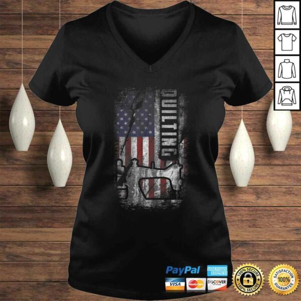 American Quilting Patriot Grunge USA Flag Quilt V-Neck T-Shirt