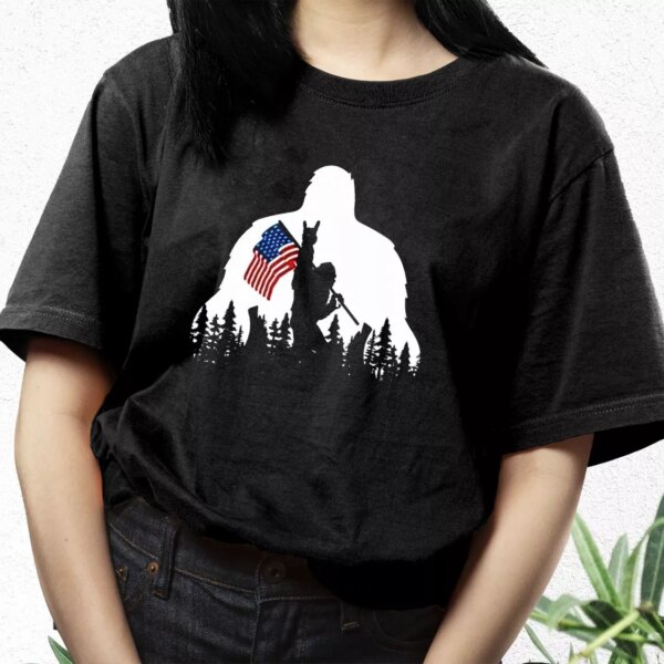 Bigfoot American Flag Vetrerans Day T Shirt