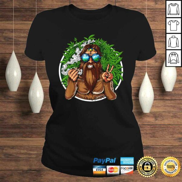 Bigfoot Hippie Smoking Weed Funny Marijuana Cannabis Stoner Tee T-Shirt