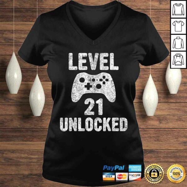 Funny Cute Video Gamer 21th Birthday Gift Funny Level 21 Unlocked Shirt