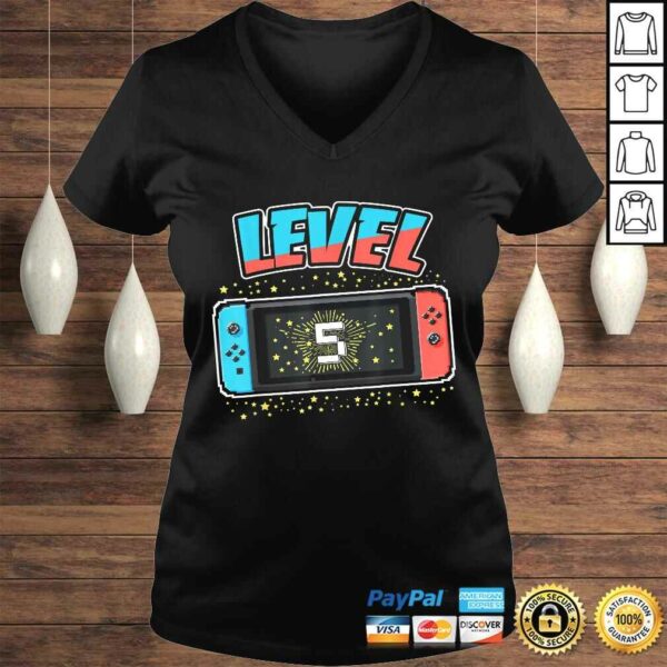 Funny Level 5 Birthday Shirt Boy 5 Years Old Video Games Shirt