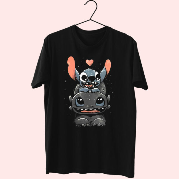 Stitch With Toothless Essential T Shirt