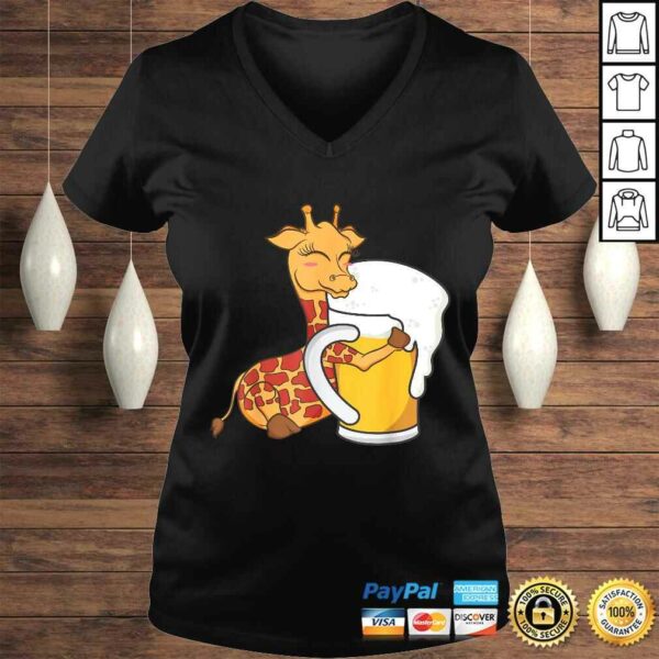 Giraffe Shirt – Cute Giraffe Hugging Beer Graphic Design Shirt