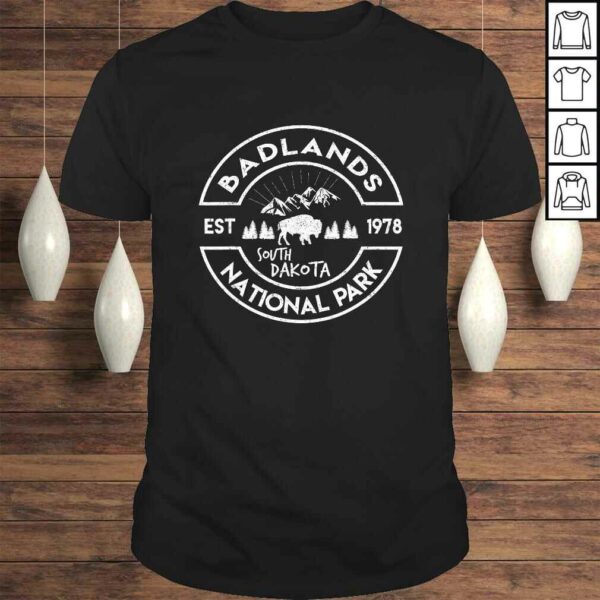 Official Badlands National Park Retro Hiking Vintage South Dakota Shirt