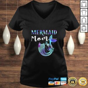 Official Daughter’s Birthday Party Outfit Funny Mermaid Mom V-Neck T-Shirt