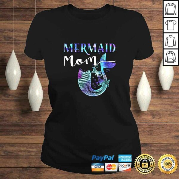 Official Daughter’s Birthday Party Outfit Funny Mermaid Mom V-Neck T-Shirt