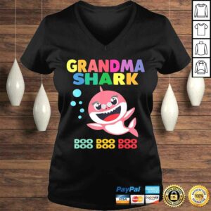 Official Grandma Shark Shirt Doo Doo Halloween Costume Christmas TShirt
