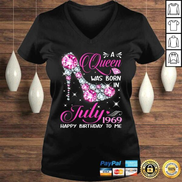 Official Queens are born in July 1969 Shirt 50th Birthday Shirt