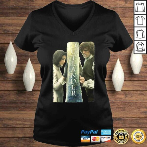 Outlander Jamie and Claire Barrier Poster TShirt