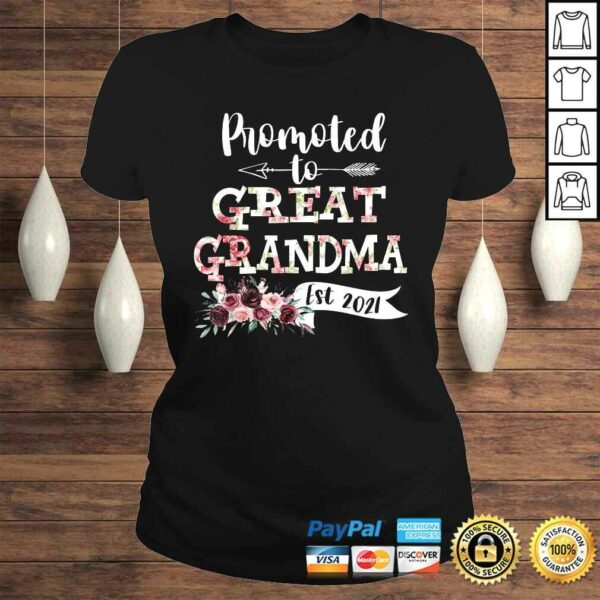 Promoted to Great Grandma Est 2021 New Grandma To Be Tee Shirt