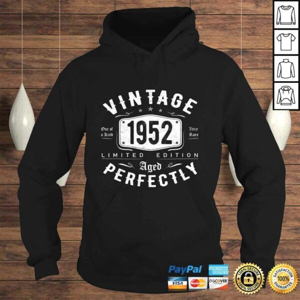 Vintage 1952 68th Birthday Gift Idea 68 Years Old Gift TShirt