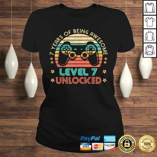 Vintage 7th Birthday Level 7 Unlocked Funny Gamer TShirt