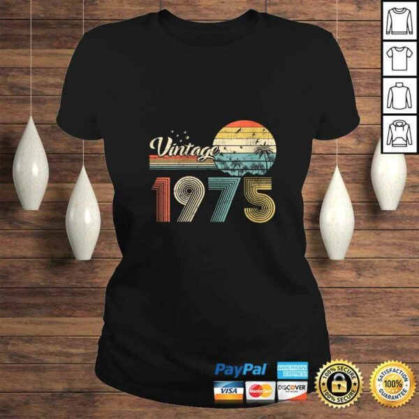 Womens Vintage 1975 Design 45 Years Old 45th birthday for Men Women TShirt