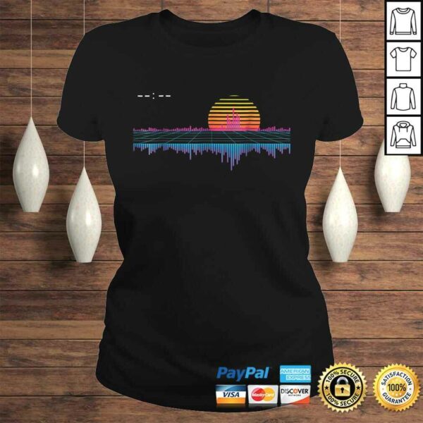 outrun synthwave vaporwave retro sunset aesthetic V-Neck T-Shirt