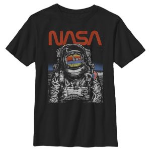 Boy_s NASA Astronaut Moon Reflection Vintage Retro T-Shirt