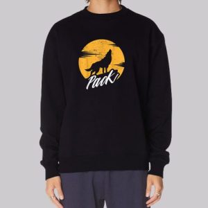 90s Vintage the Wolf Sweatshirt 4