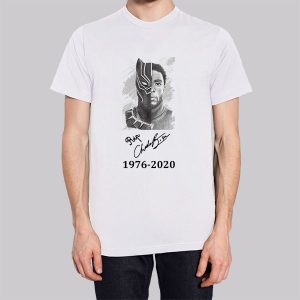 Black Panther Rip Chadwick Boseman Sweatshirt 2 Black Panther Rip Chadwick Boseman Sweatshirt 3