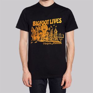 Classic Graphic Arkansas Bigfoot Lives Sweatshirt 2 Classic Graphic Arkansas Bigfoot Lives Sweatshirt 3