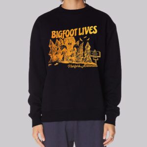 Classic Graphic Arkansas Bigfoot Lives Sweatshirt 3 Classic Graphic Arkansas Bigfoot Lives Sweatshirt 4