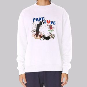 Graphic Anime Flare Fake Love Sweatshirt 4
