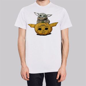Halloween Star Wars Baby Yoda Pumpkin Sweatshirt 3