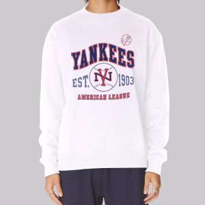 MLB Bronx 1997s Vintage Yankees Sweatshirt MLB Bronx 1997s Vintage Yankees Sweatshirt