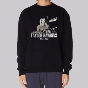 RIP Taylor Hawkins Sweatshirt 3 RIP Taylor Hawkins Sweatshirt 4