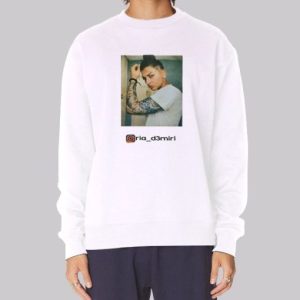 Ria Demiri Instagram Retro Sweatshirt 4