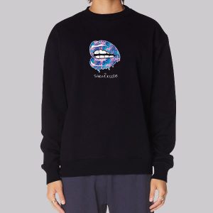 Shea Coulee Merch Lips Queen Sweatshirt Shea Coulee Merch Lips Queen Sweatshirt