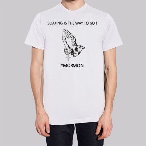 Soaking Mormom Is the Way to Go Sweatshirt 2 Soaking Mormom Is the Way to Go Sweatshirt 3