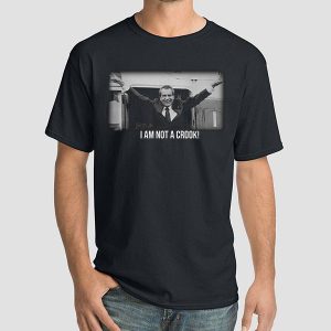 Vintage I Am Not a Crook Meme Sweatshirt 3