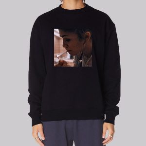 Zendaya Smoking Sweatshirt