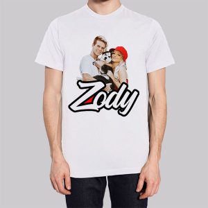 Zody Merch With Love Sweatshirt 3