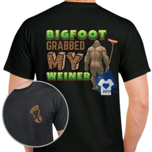 Bigfoot Grabbed My Weiner T-Shirt – Funny Sasquatch Graphic Tee for Men & Women