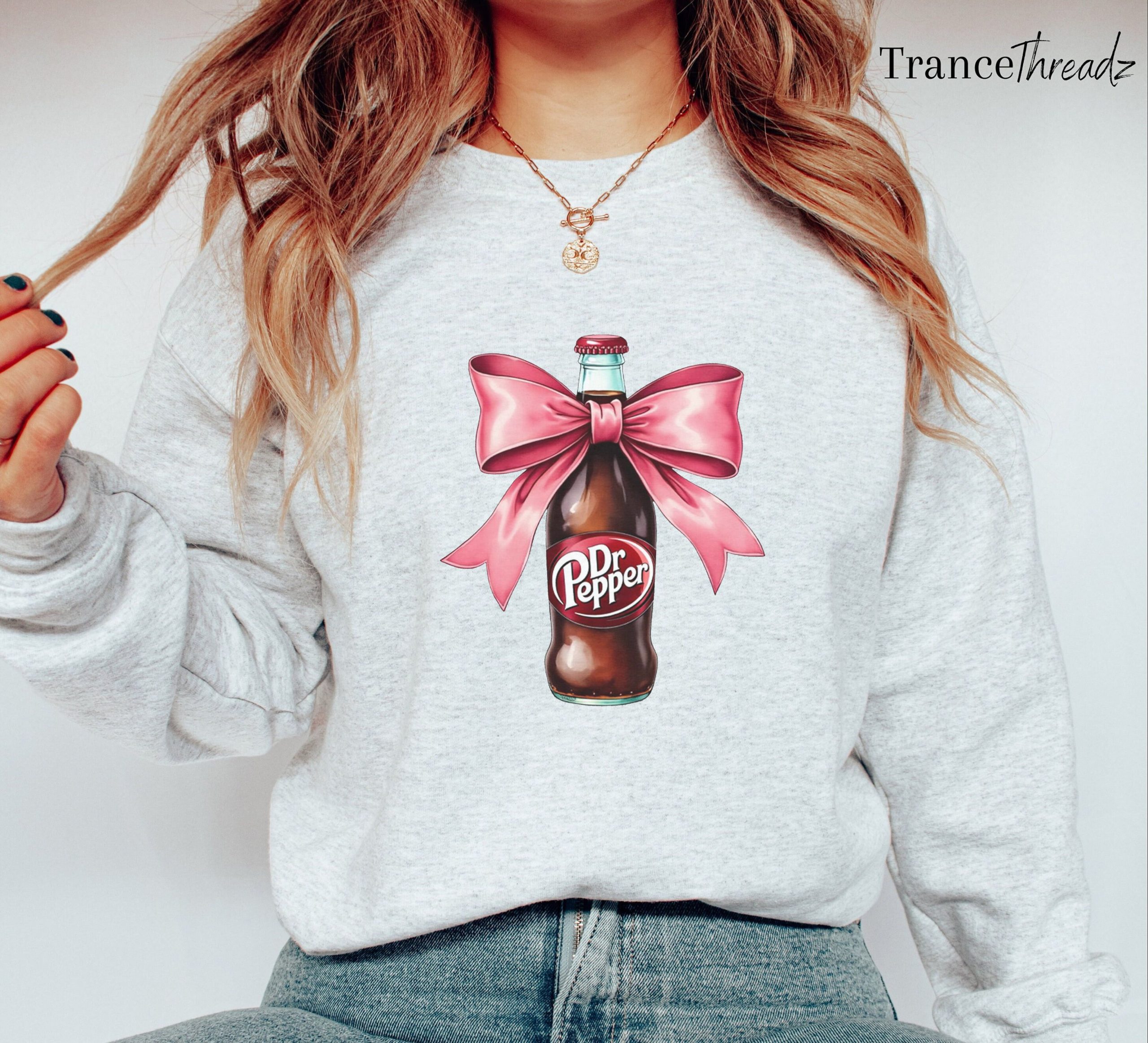 Dr Pepper Pink Bow Sweatshirt - Cute Aesthetic Soda Lover Shirt, Girly Dr Pepper Tee, Perfect Gift for Soda Fans Dr Pepper Pink Bow Sweatshirt - Cute Aesthetic Soda Lover Shirt, Girly Dr Pepper Tee, Perfect Gift for Soda Fans