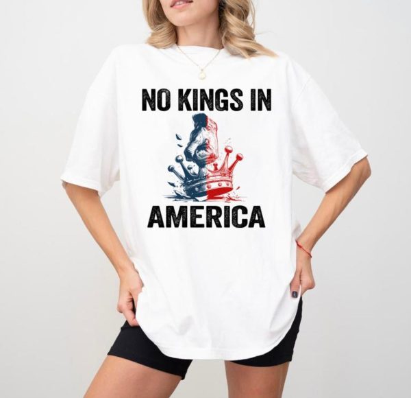 No Kings In America Shirt – Stand for Democracy!
