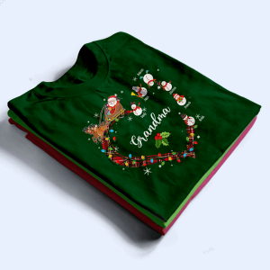 Christmas Heart Grandma Belongs To Snowman