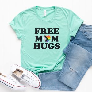 Free Mom Hugs T-Shirt